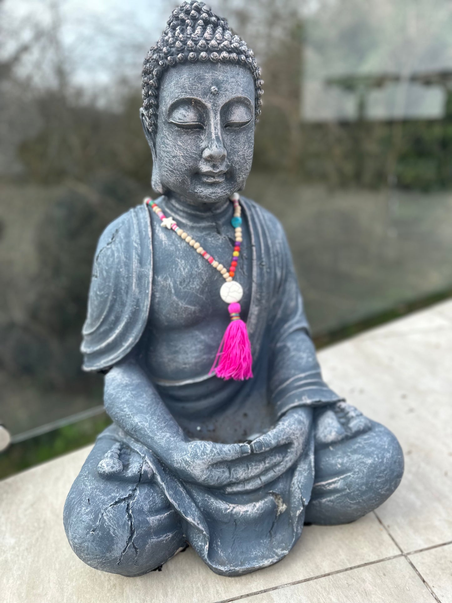 Boho-Quasten Halskette mit bunten Holzperlen